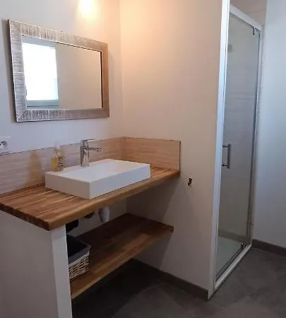 Maison De Pecheur Agreable & Chaleureuse-la Chaume - La Cle Chaumoise * La Chaume